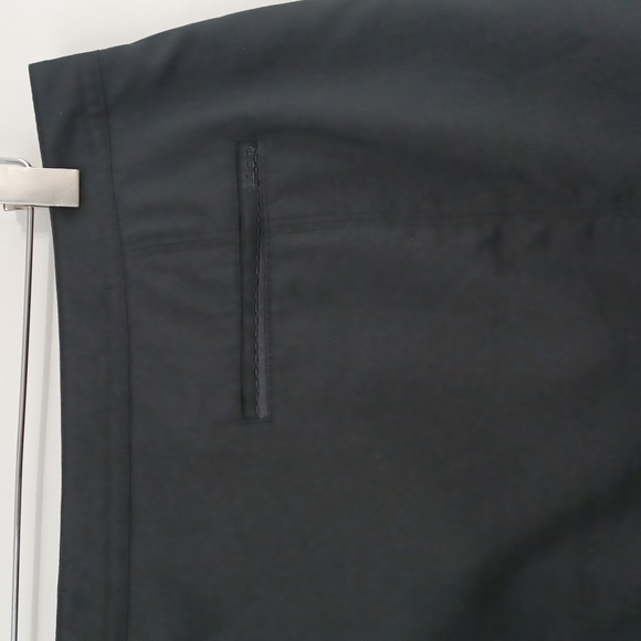 ✨3/$25✨Izod XFG Black Golf Skort - 12 - Picture 4 of 10